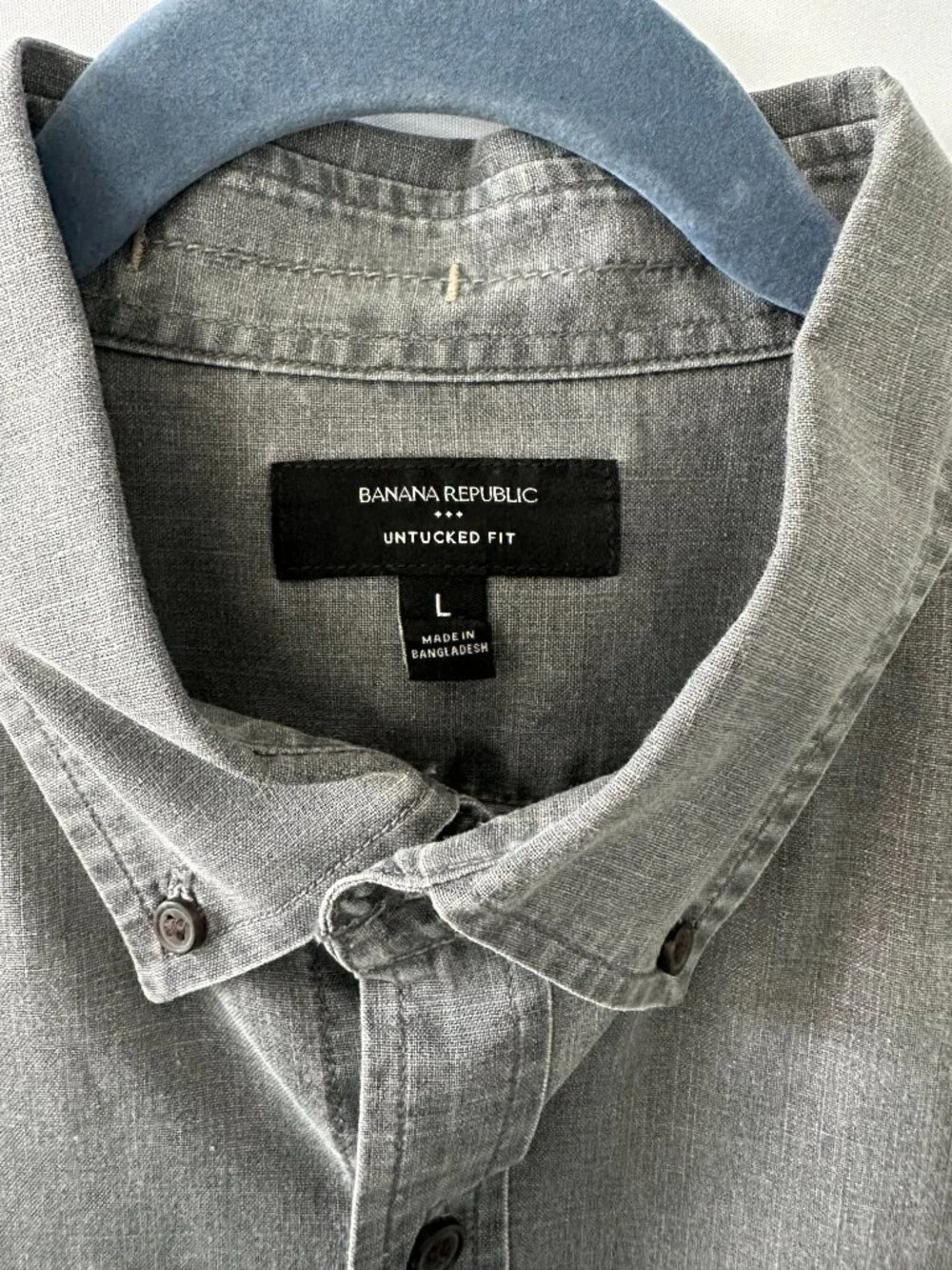Banana Republic Gray Large 'Untucked Fit' Men's Short Sleeve Shirt 100% Cotton